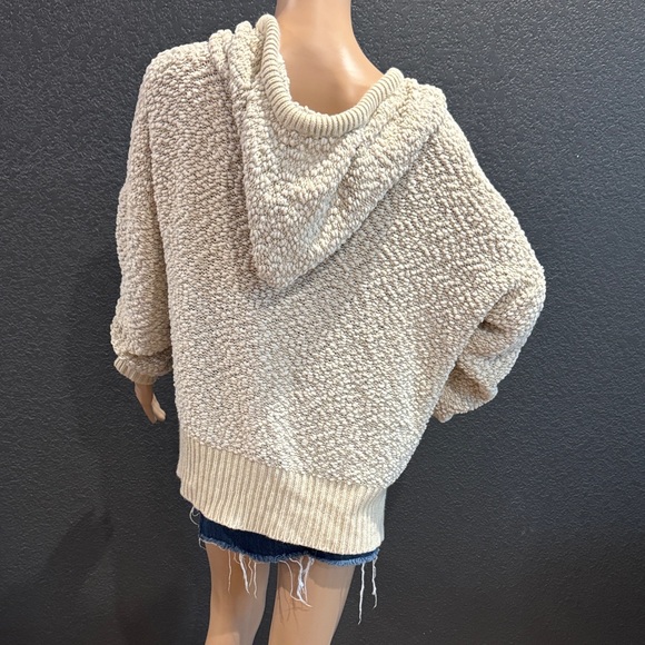 Cozy Cream Hooded Sweater M - Picture 8 of 9